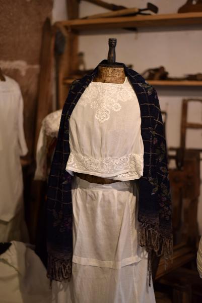 historické textilie